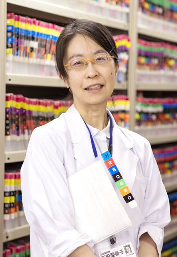 高 田 亜 希 子薬剤師の写真