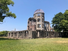 原爆ドームの風景
